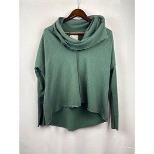 Women’s Raw Earth Wild Sky Medium Forest Green Off-Shoulder Sweater